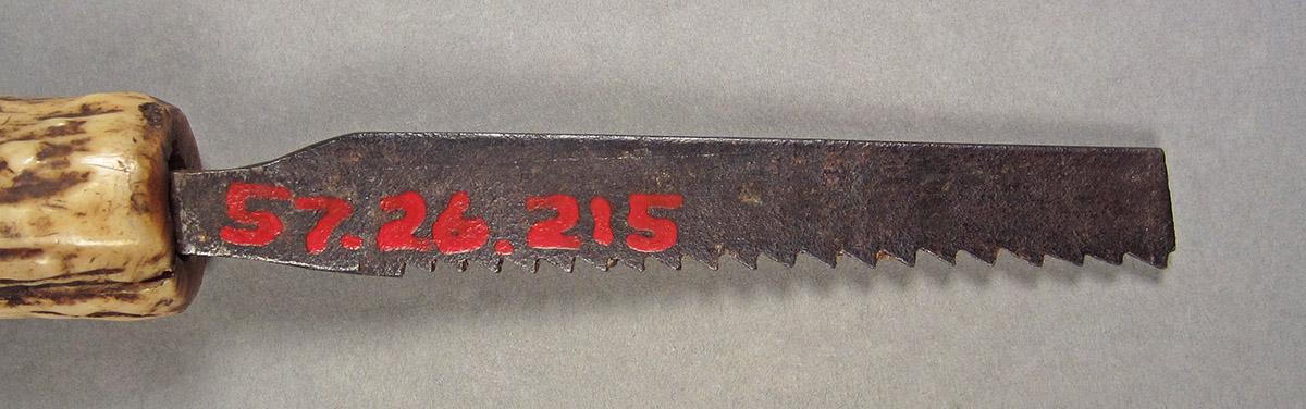 1957.0026.215, Keyhole saw, blade side 2