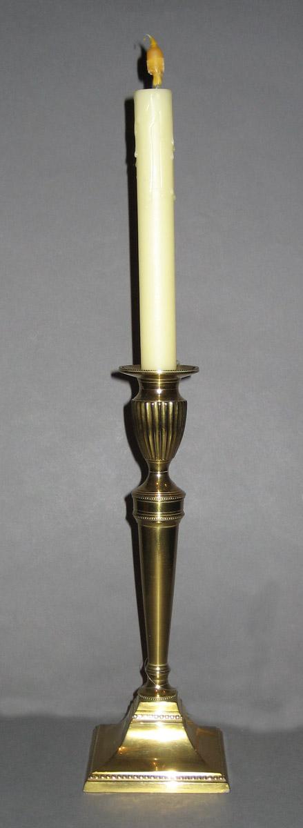 1967.0529.001 Candlestick