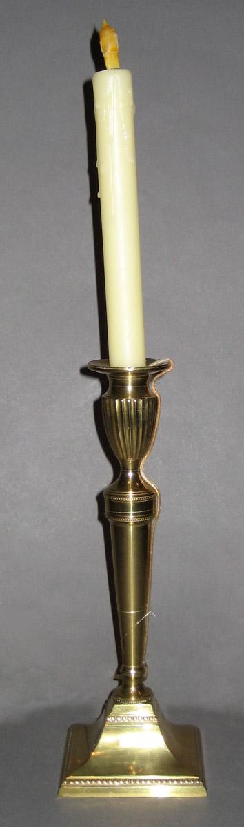 1967.0529.002 Candlestick
