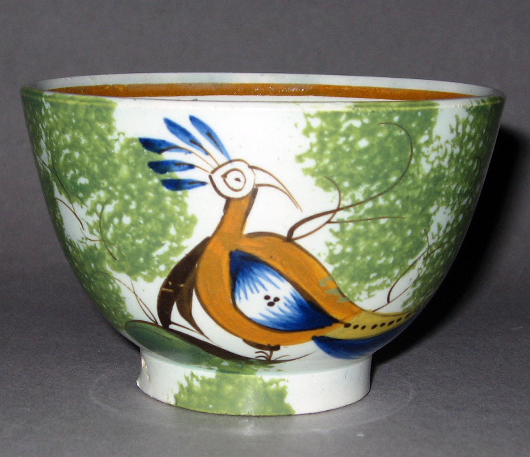 1967.0530.001 Pearlware teabowl