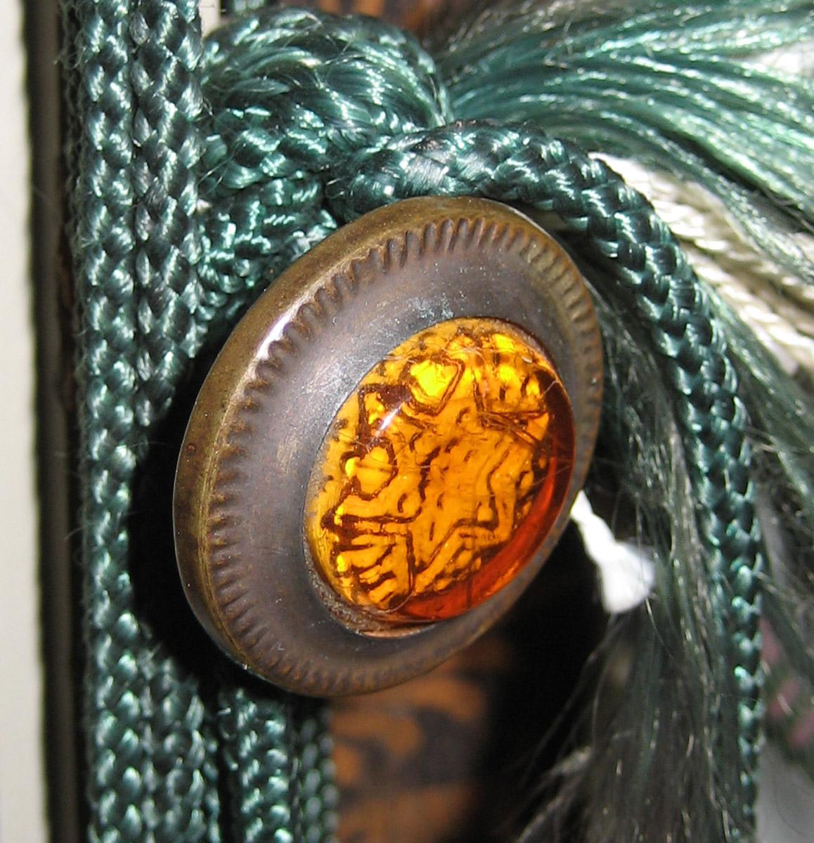 1967.0558.001 Cloak pin