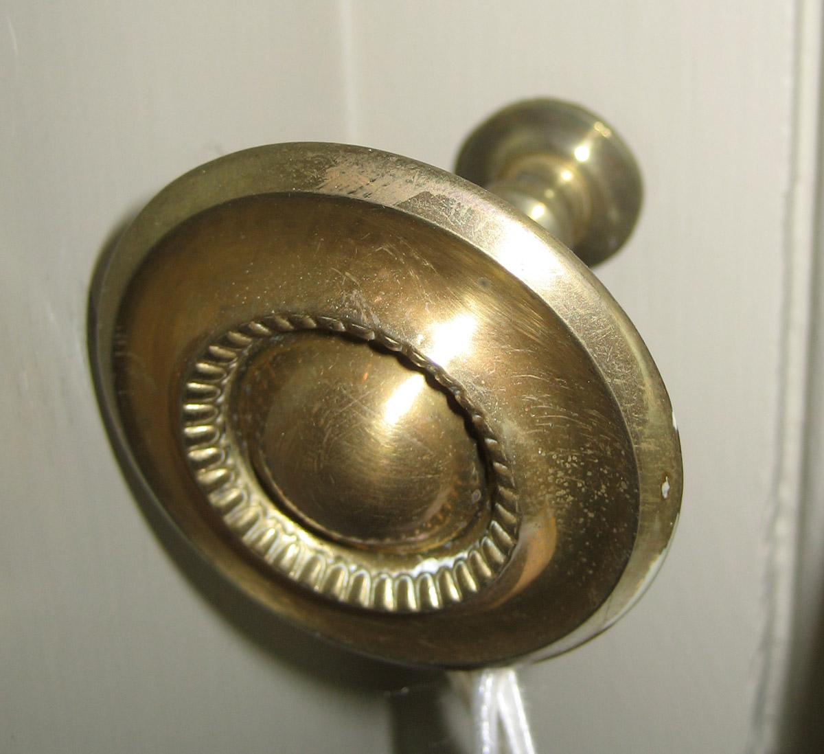 1967.0560.005 Cloak pin