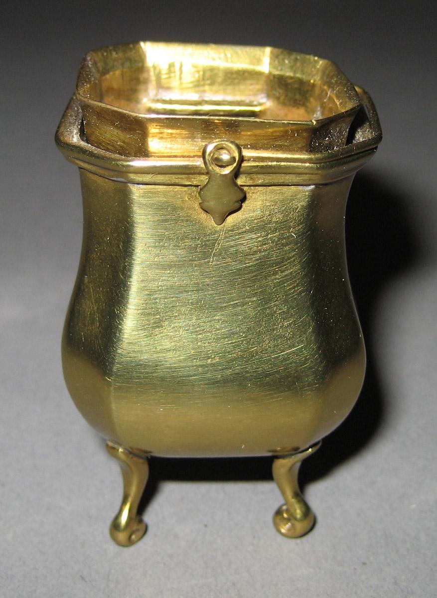 1967.0597 A, B Wine cooler