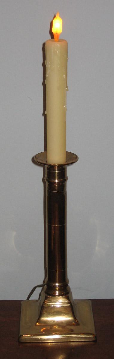 1967.0605.002 Candlestick