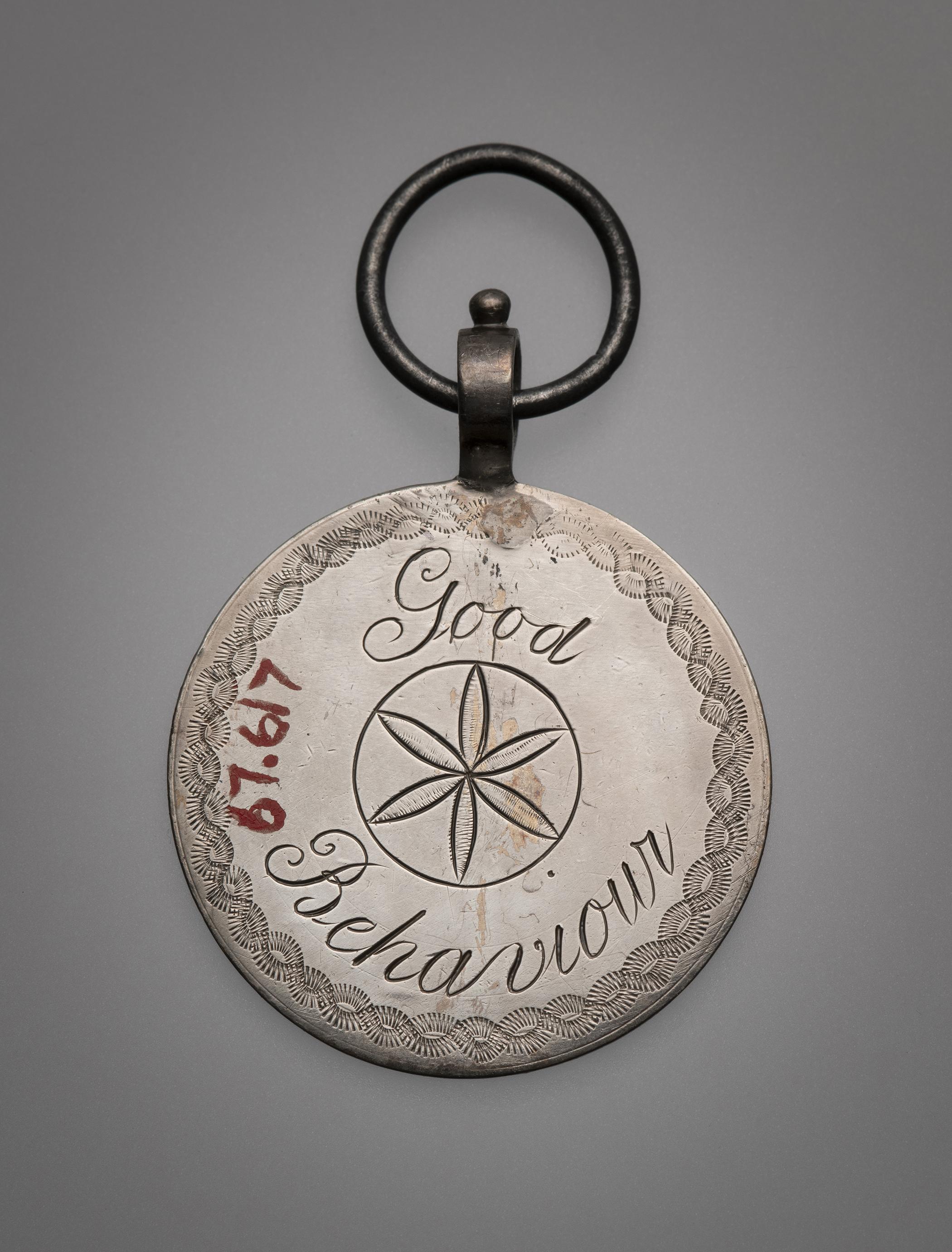 1967.0617 Medal, overall 2