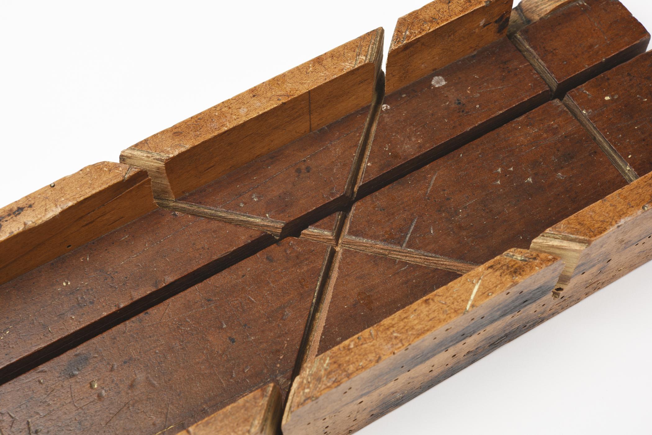 1957.0043.233 Tool (for wood), detail 1