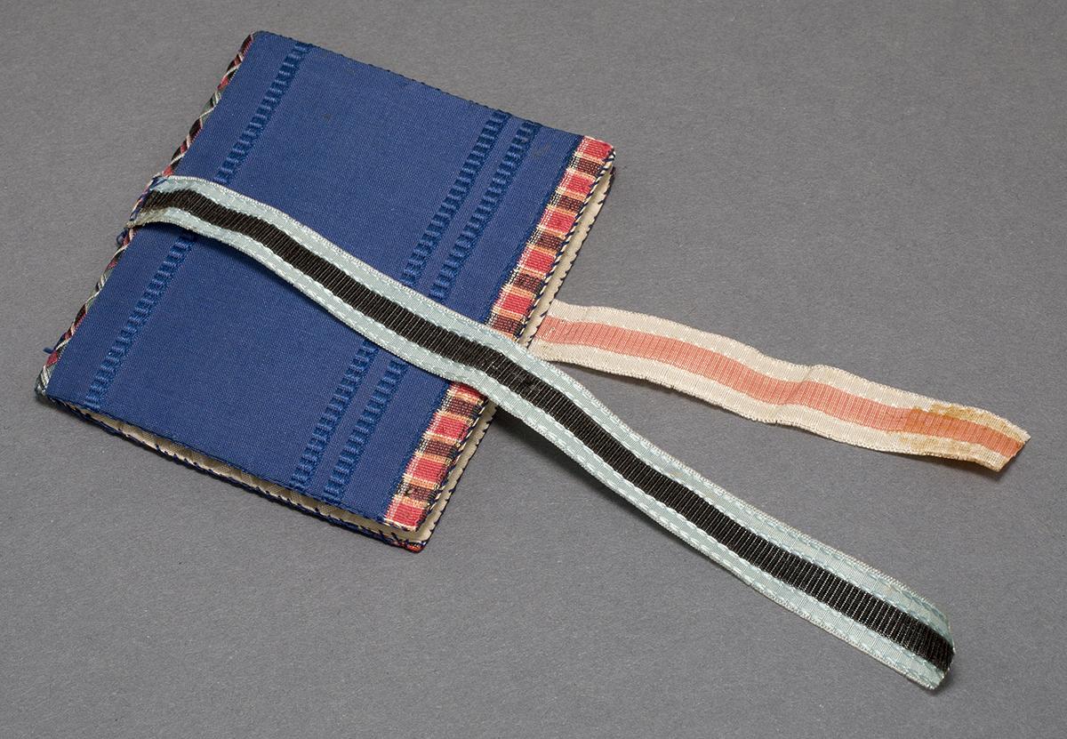 1967.0697 Needle Case