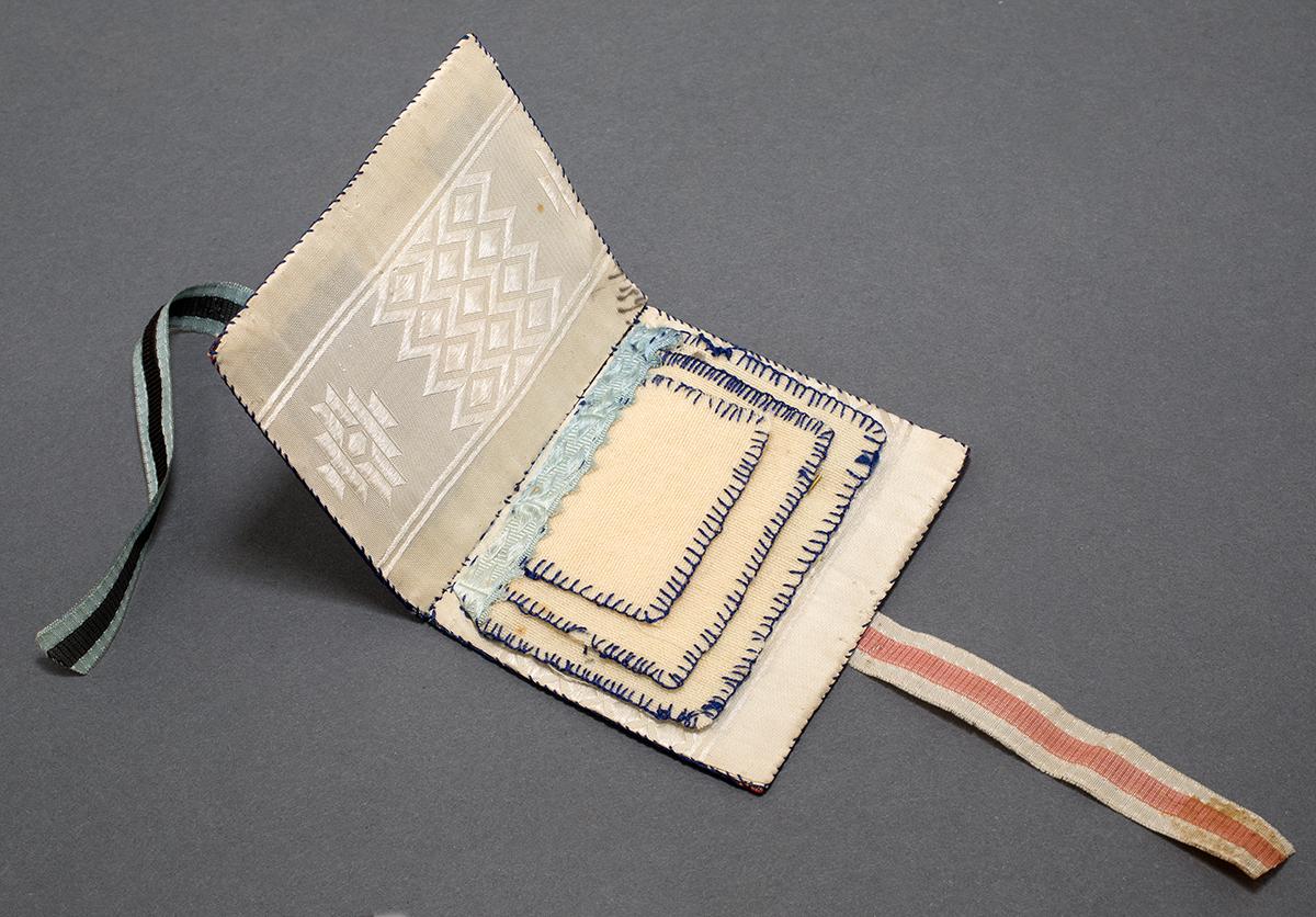 1967.0697 Needle Case, View 2
