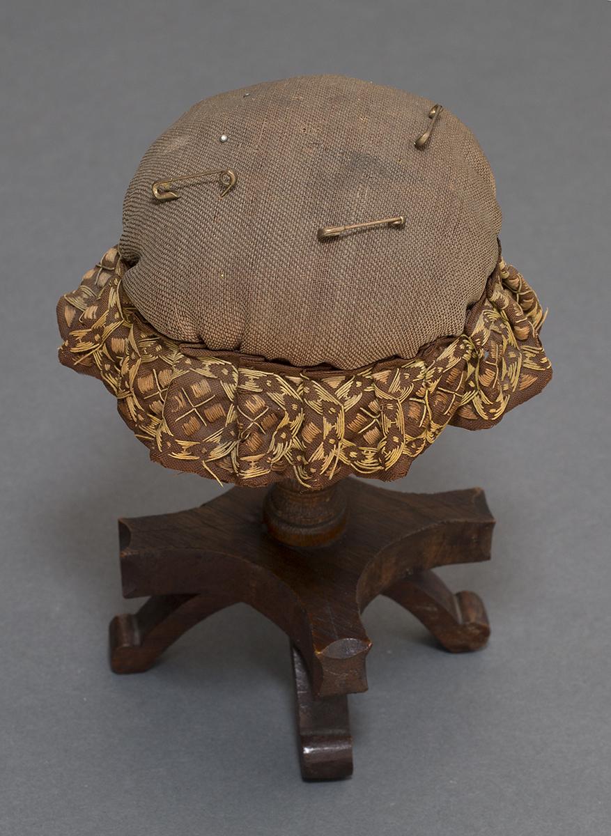 1967.0717 Pincushion