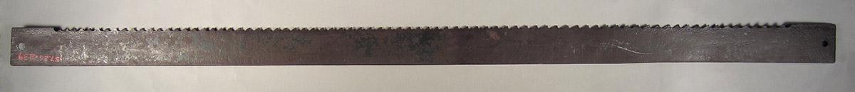 1957.0026.239 Saw blade, side 1