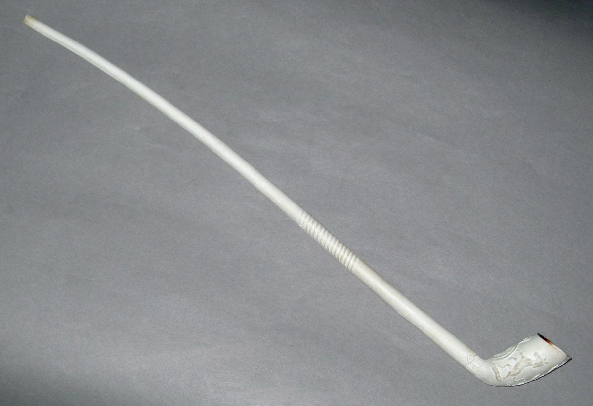 1967.0833 Pipe