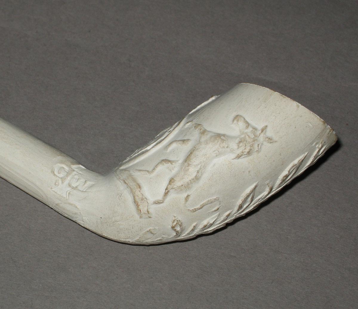1967.0833 Pipe (detail)