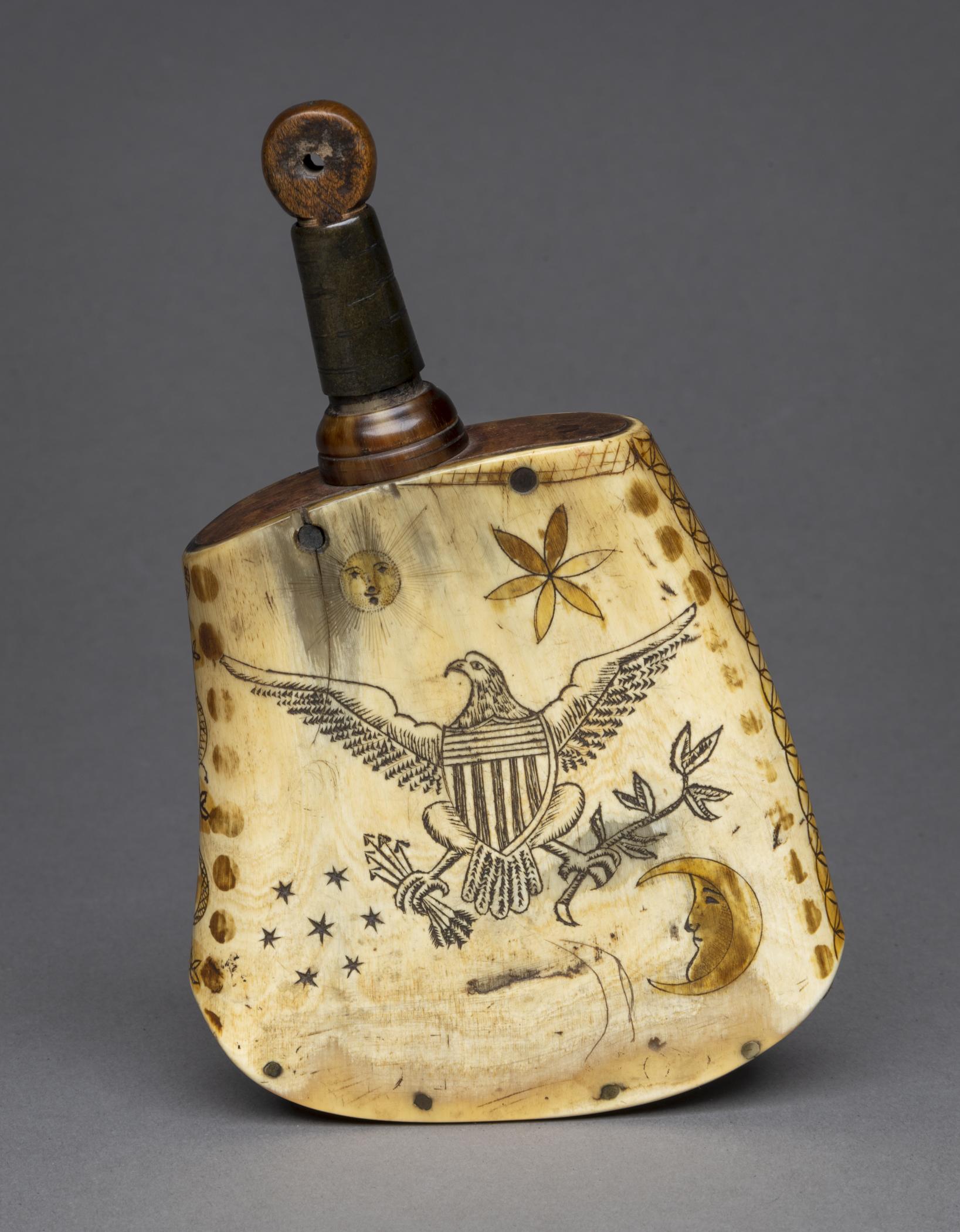 1967.0863 Priming flask, view 1