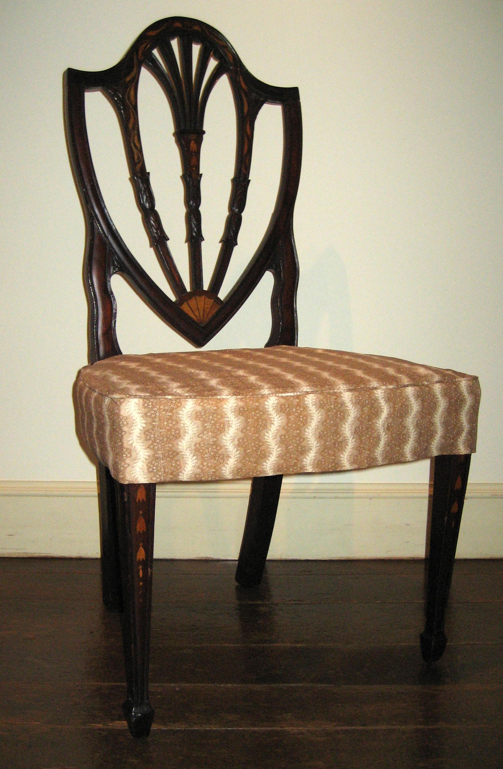 1951.0035 Chair and seat cover view 1
