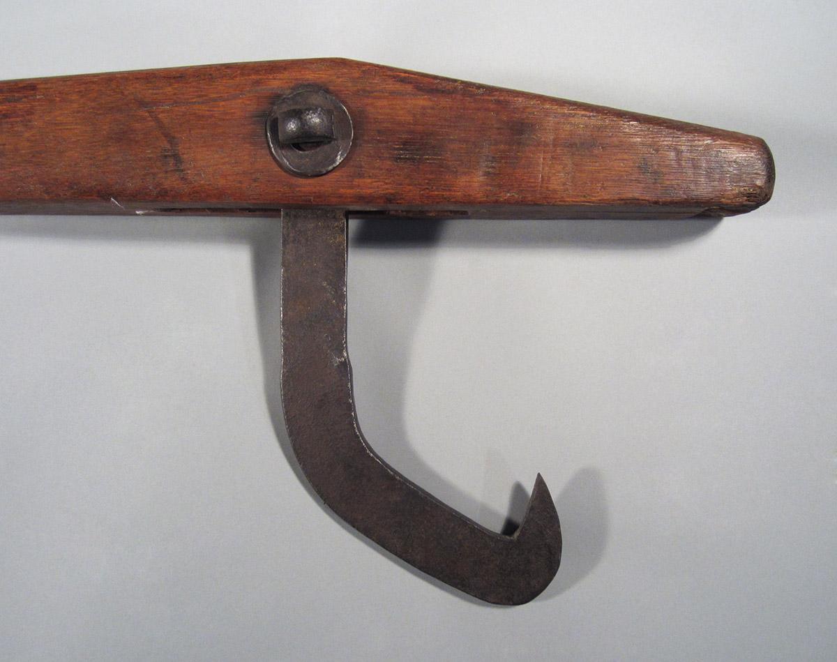 1957.0026.260, Cant hook, hook detail
