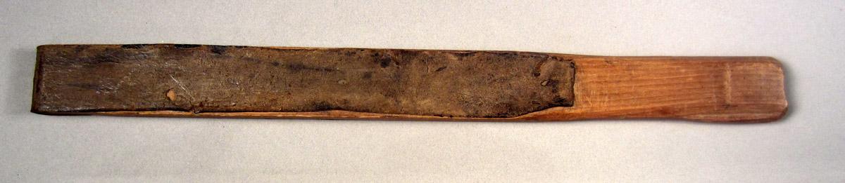 1957.0026.263 Leather strop, View 1