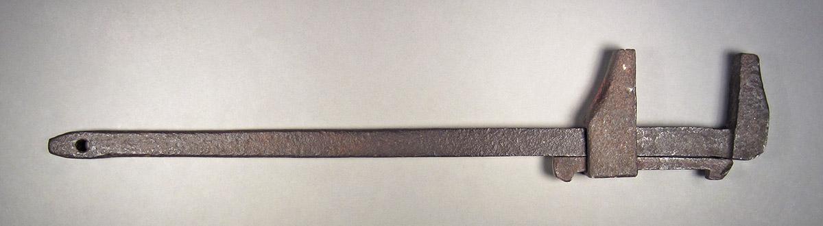 1957.0026.266, Wrench, side 2