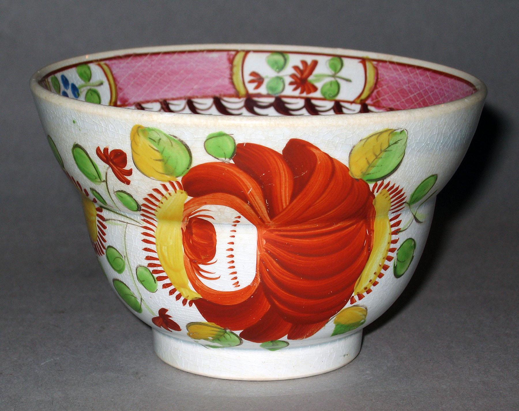 1967.1010.001 Pearlware teabowl
