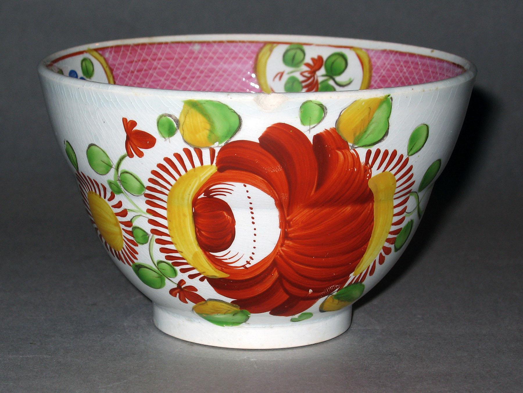 1967.1010.002 Pearlware teabowl