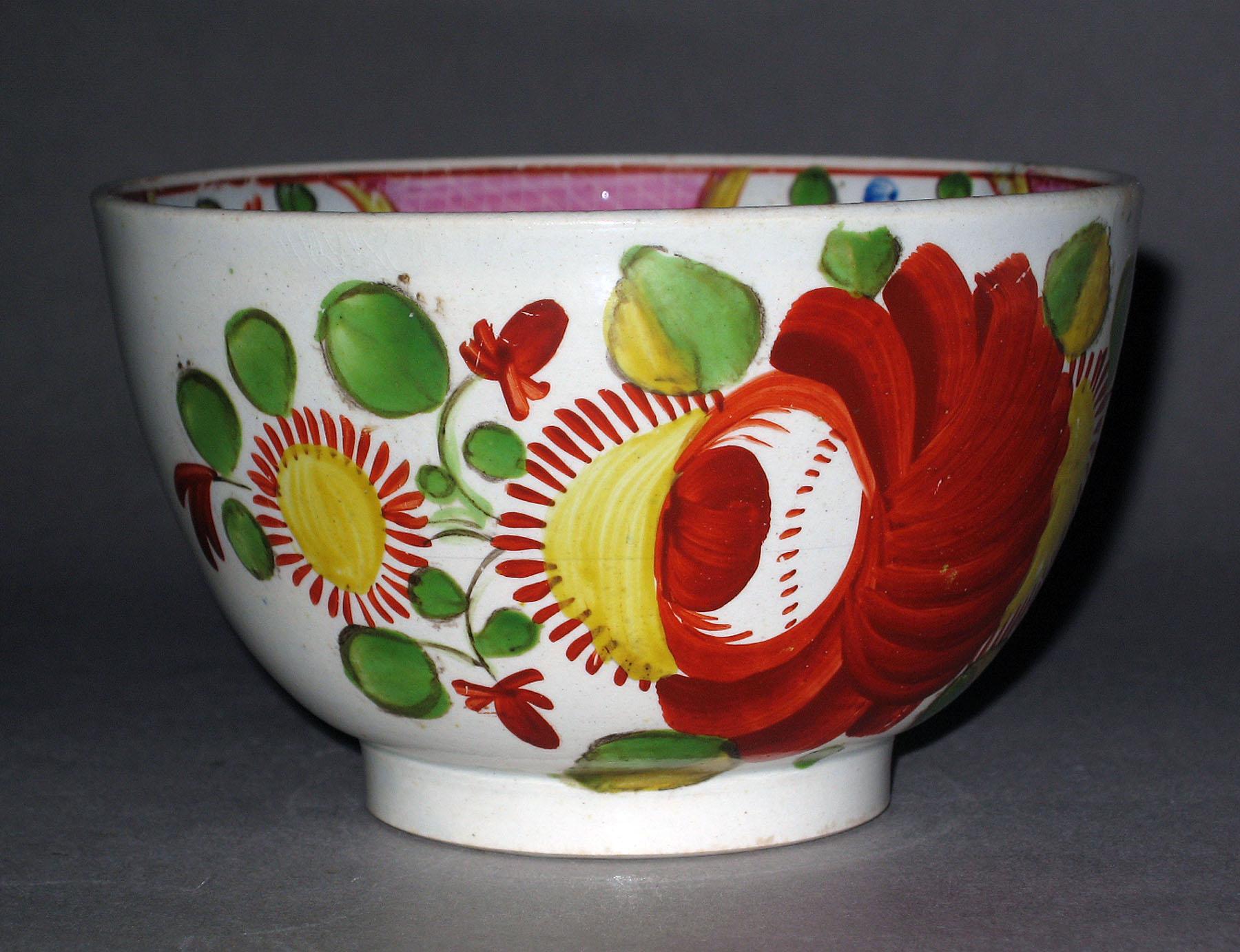 1967.1011.002 Pearlware teabowl