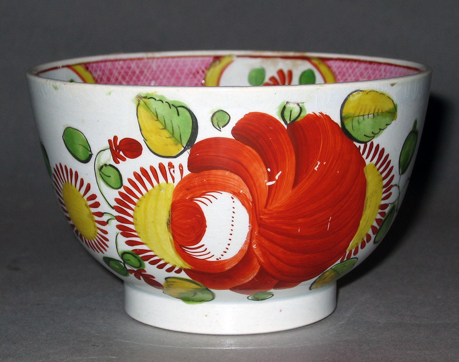 1967.1011.006 Pearlware teabowl