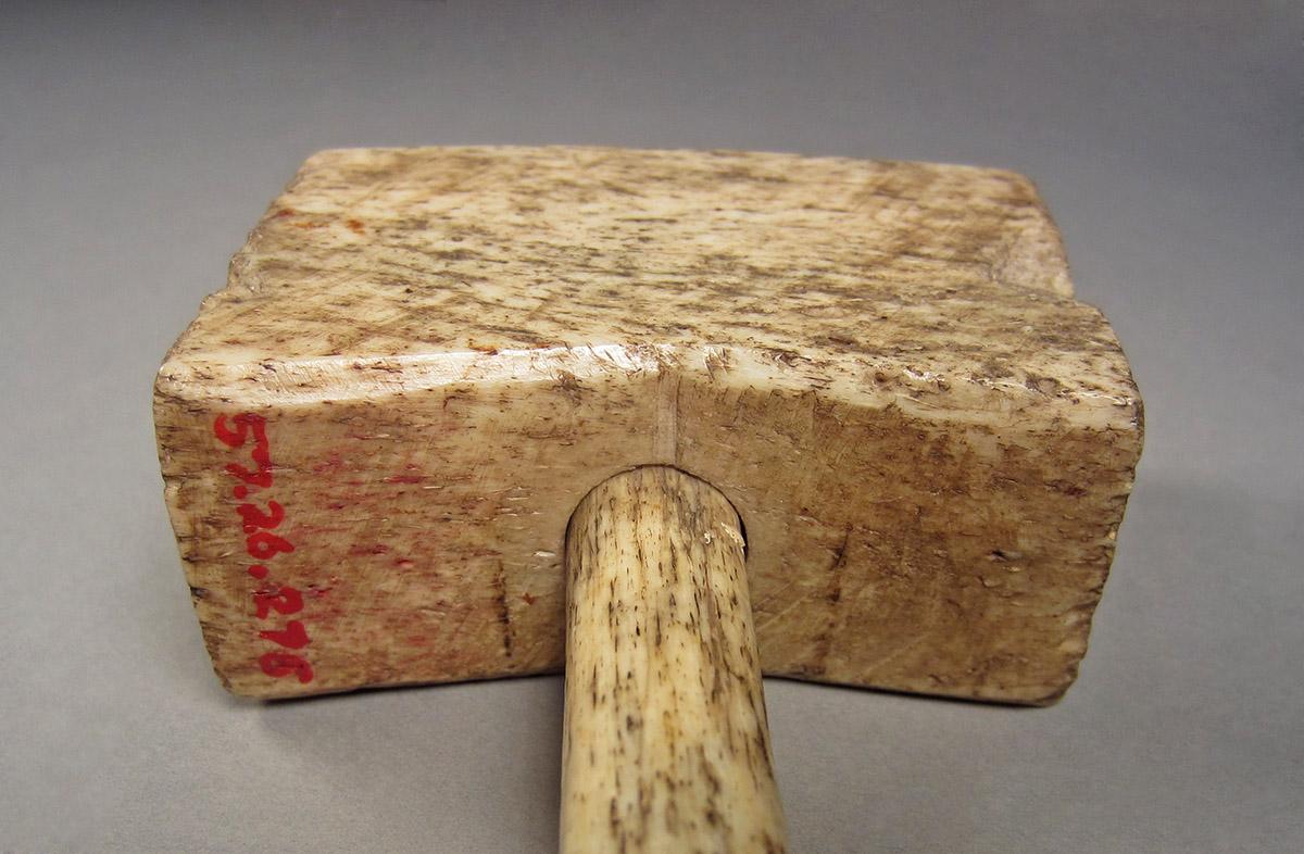 1957.0026.276, Mallet, head bottom