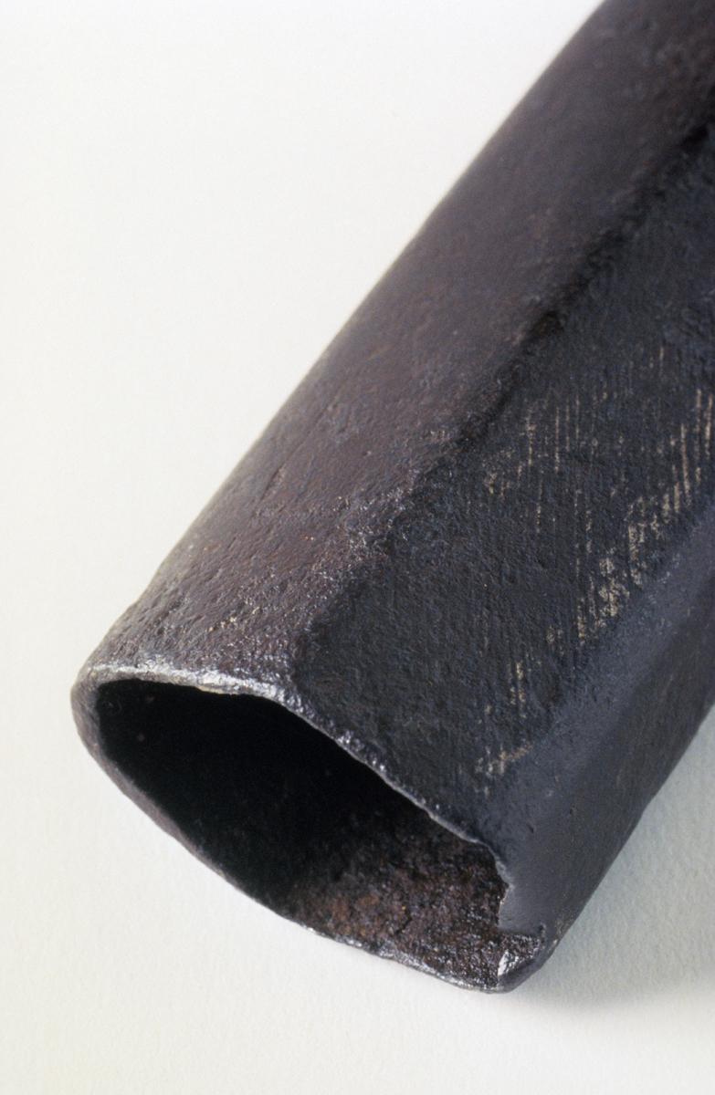 1957.0026.280 Axe, Detail 3