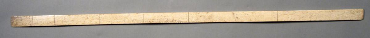 1957.0026.283 Yardstick, Side 1
