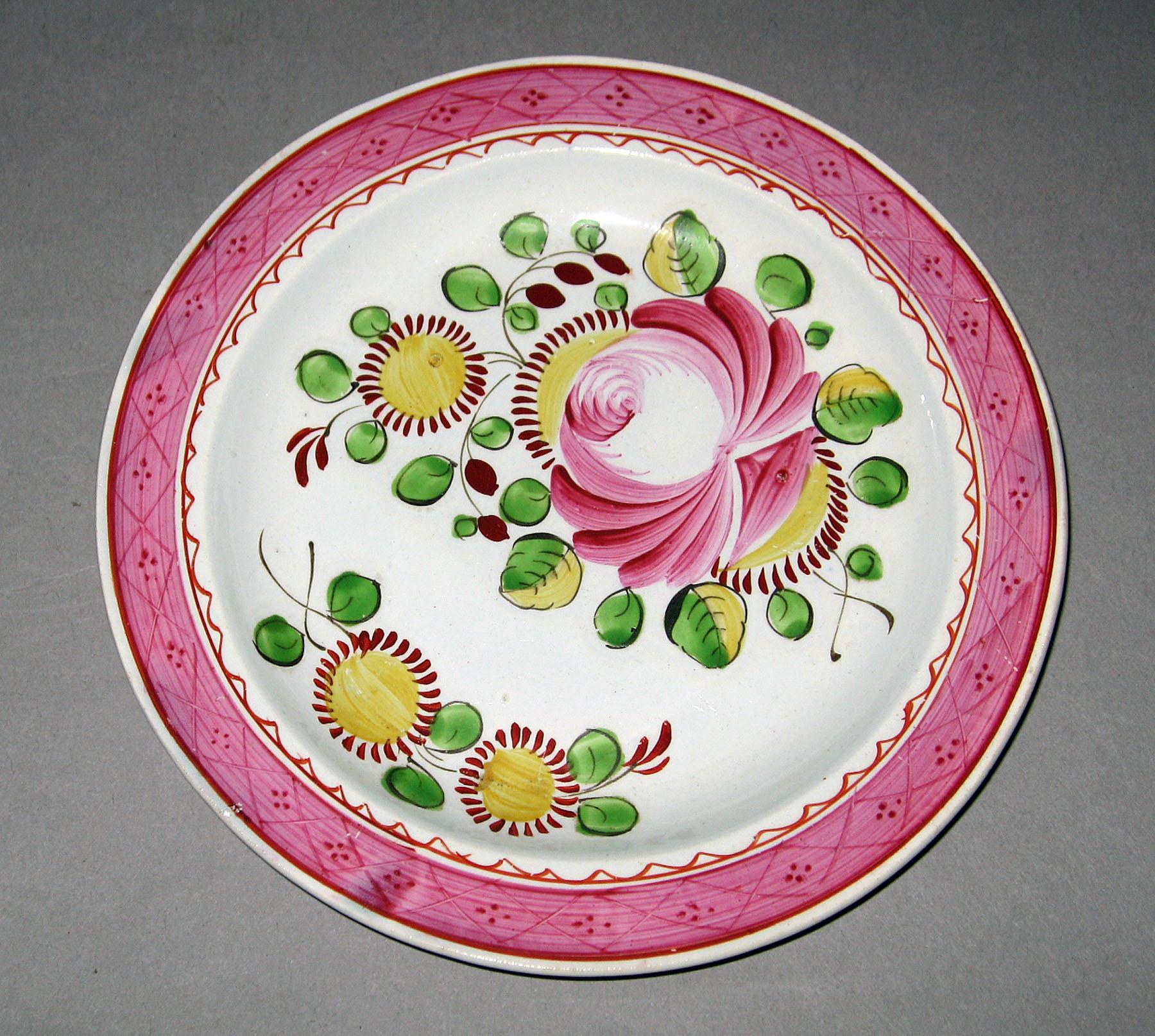 1962.1062 Pearlware saucer