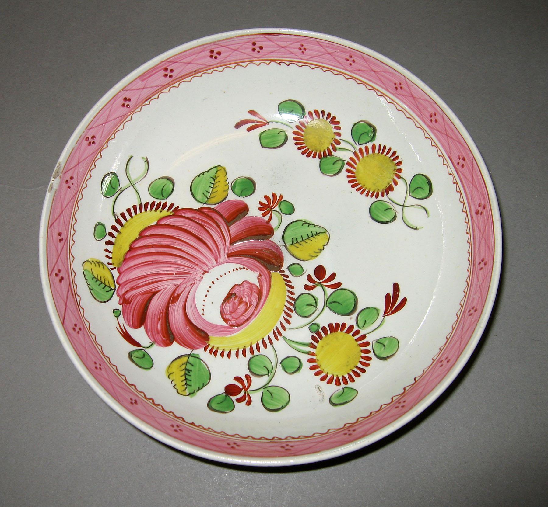 1964.1064 Queen's rose saucer