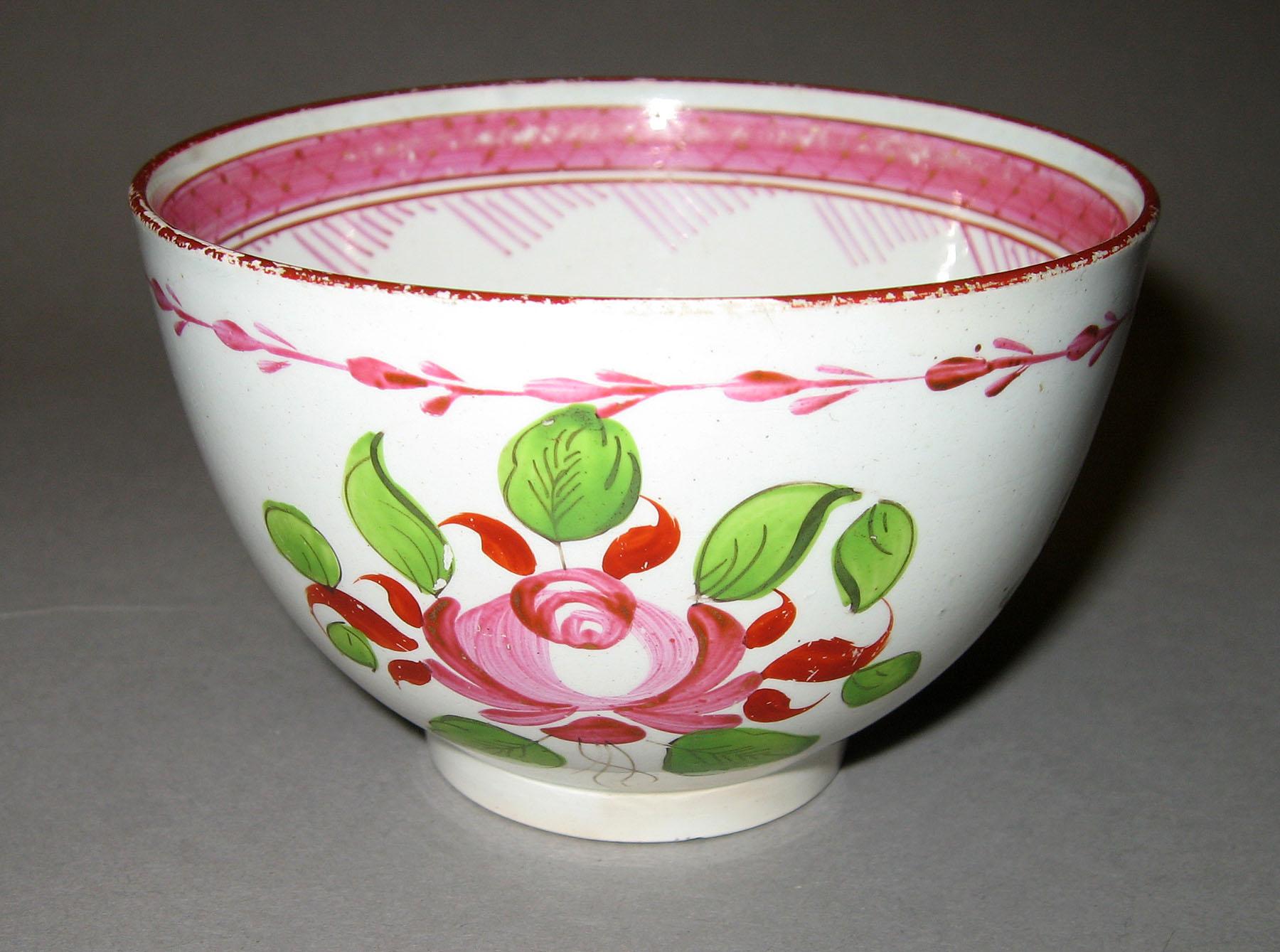 1967.1076.001 Teabowl
