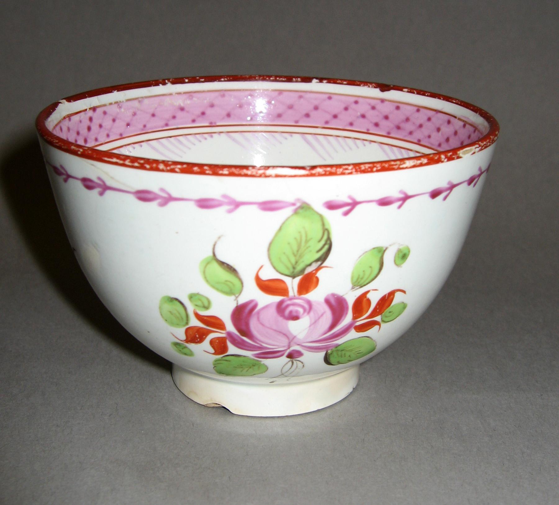 1967.1076.002 Teabowl
