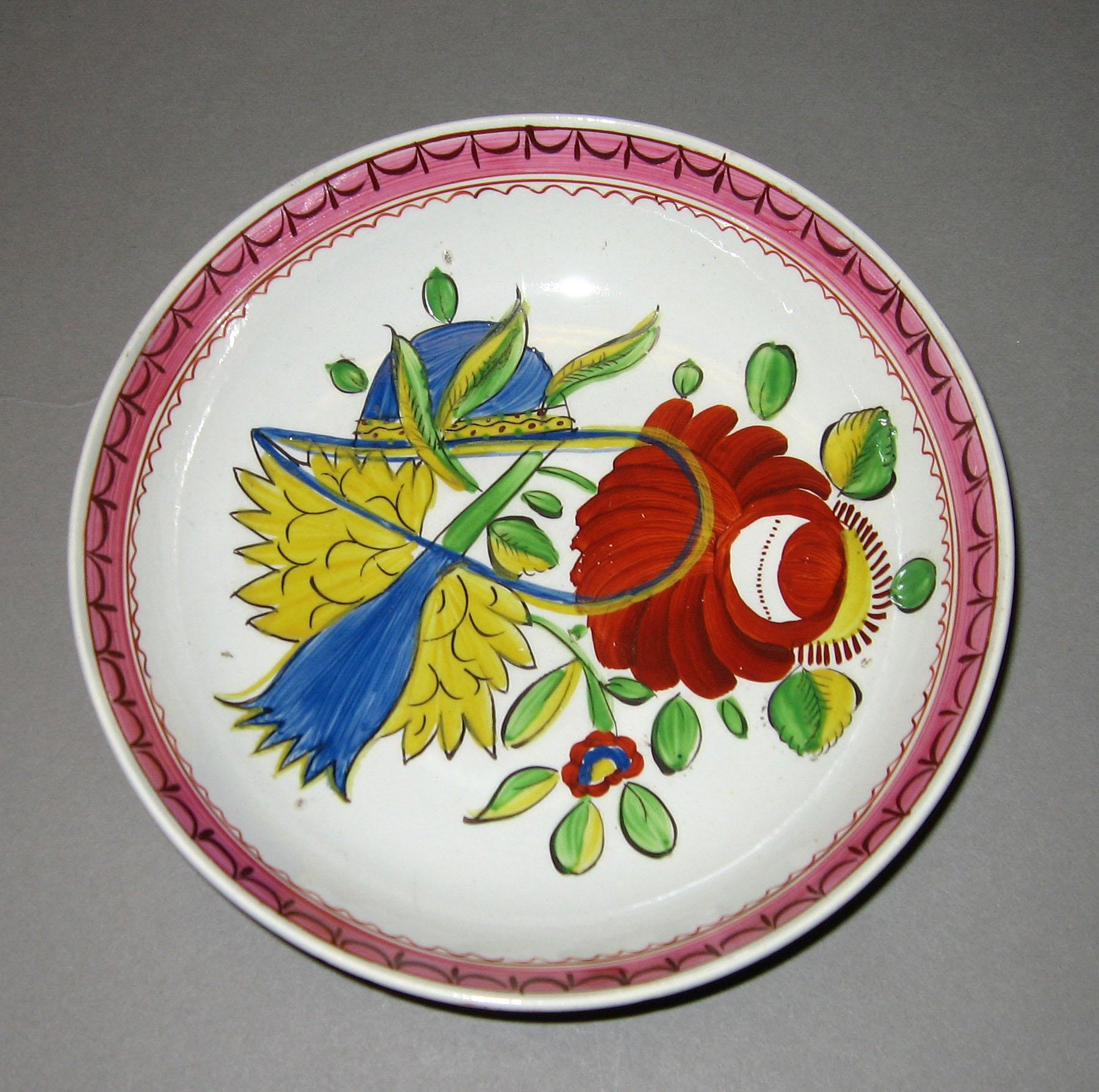 1967.1092.006 Pearlware saucer