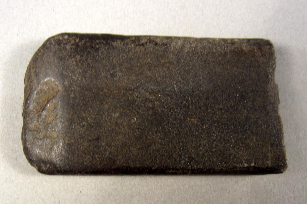 1957.0026.289 B Oil stone, View 1