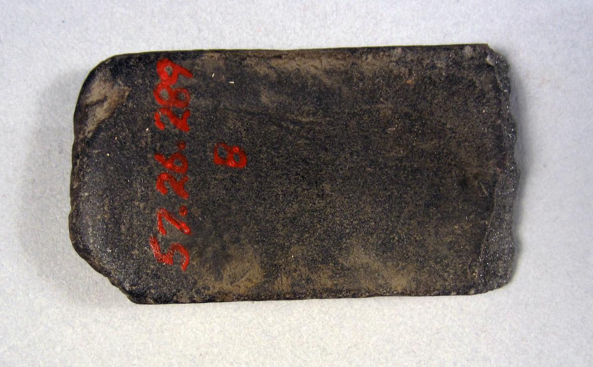 1957.0026.289 B Oil stone, View 2