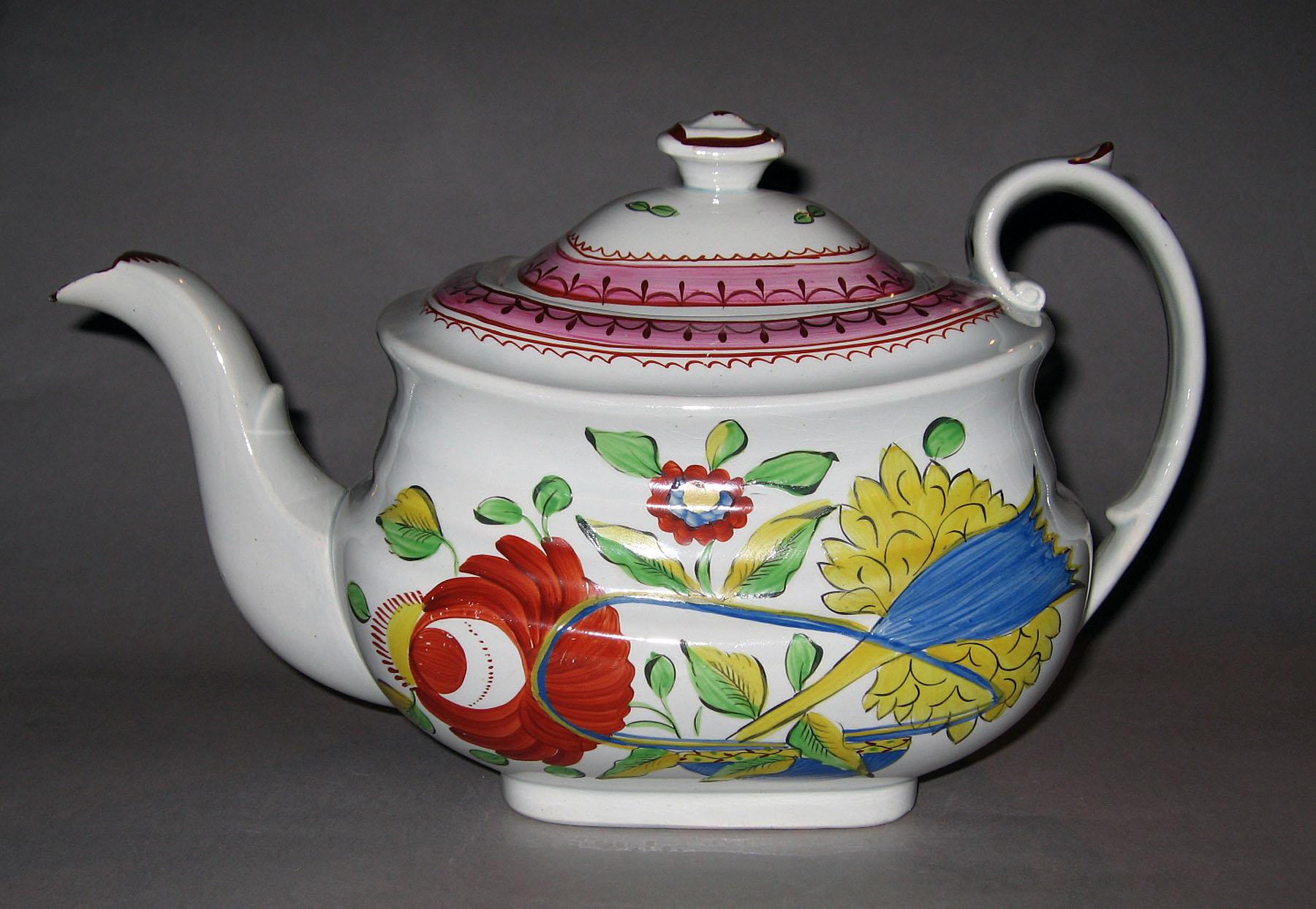 1967.1096 A, B Pearlware teapot