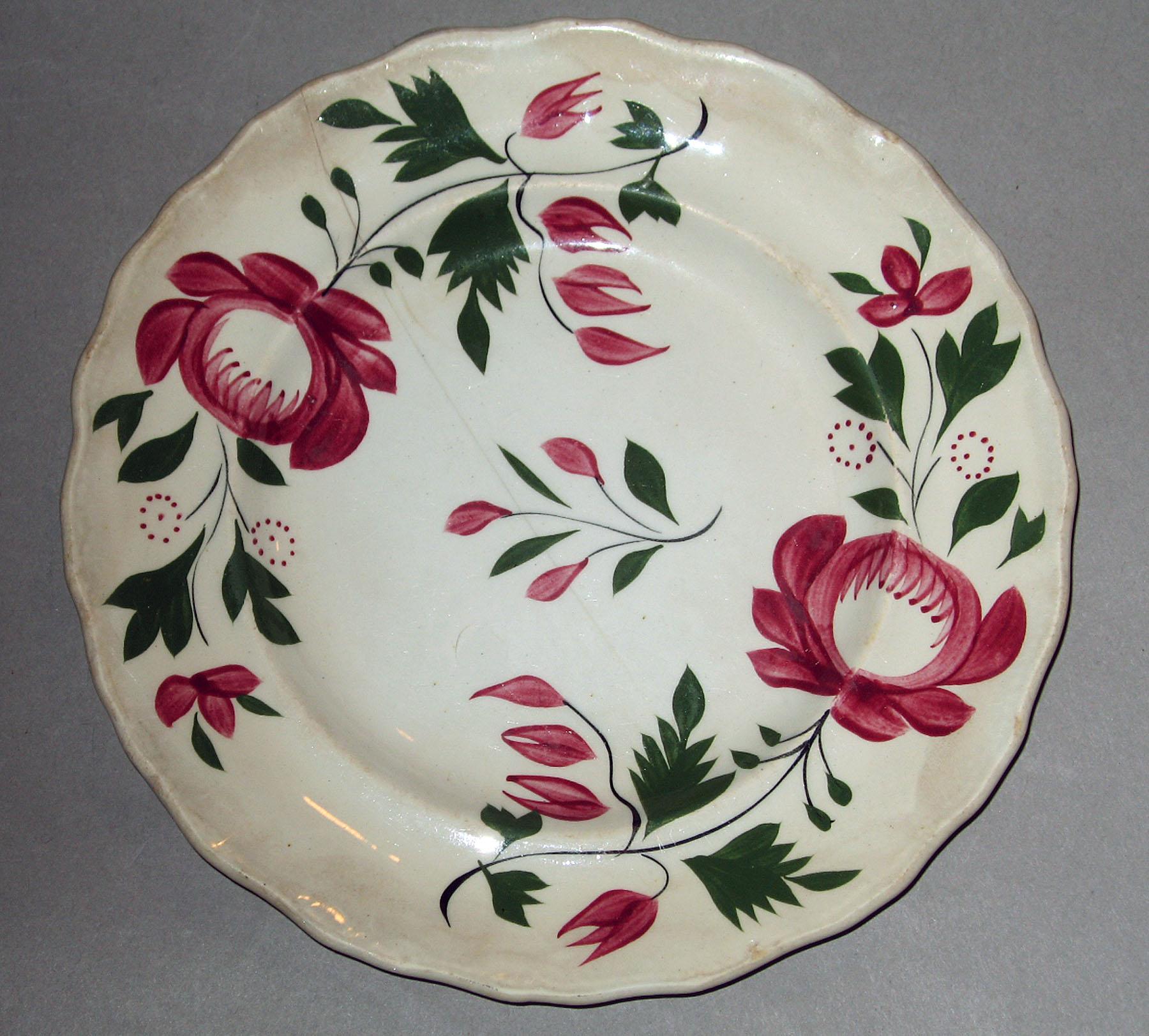 1967.1098.004 Pearlware plate