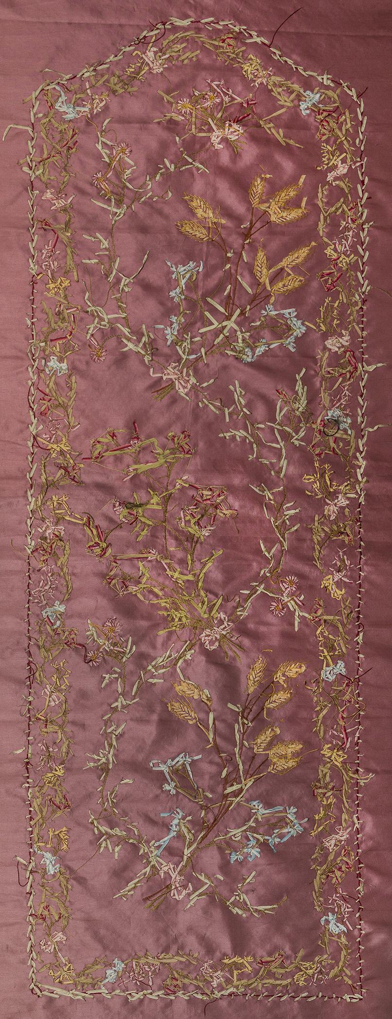 1967.1103.001 Textile, embroidered, reverse, detail 1