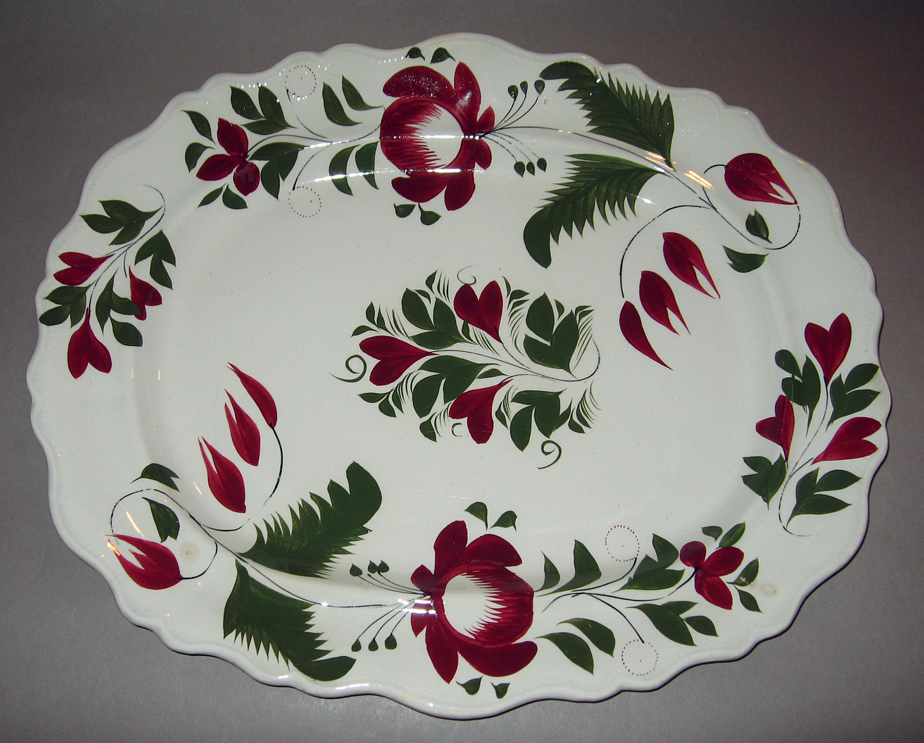 1967.1107.002 Pearlware platter