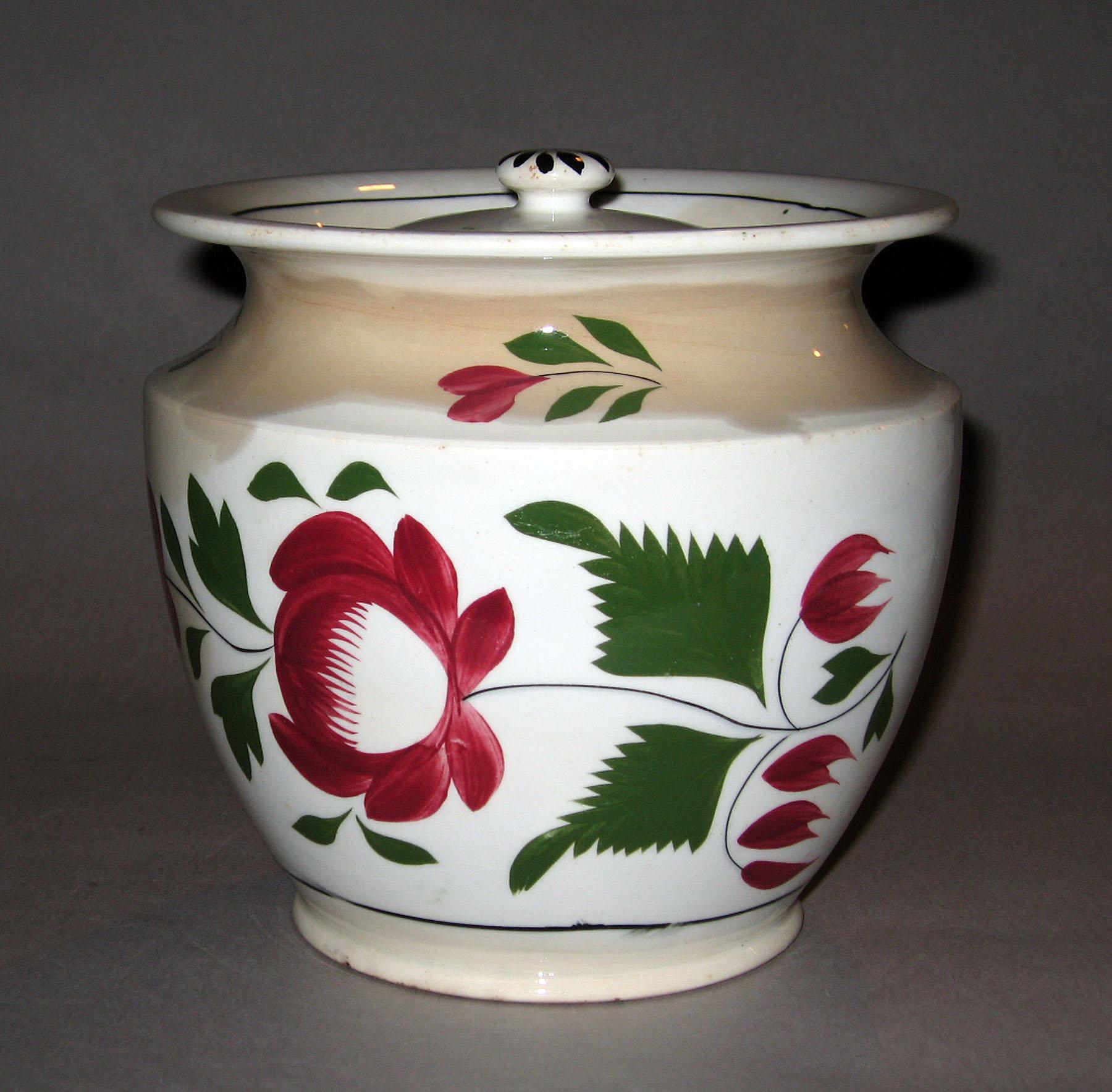 1967.1129 A, B Pearlware sugar bowl