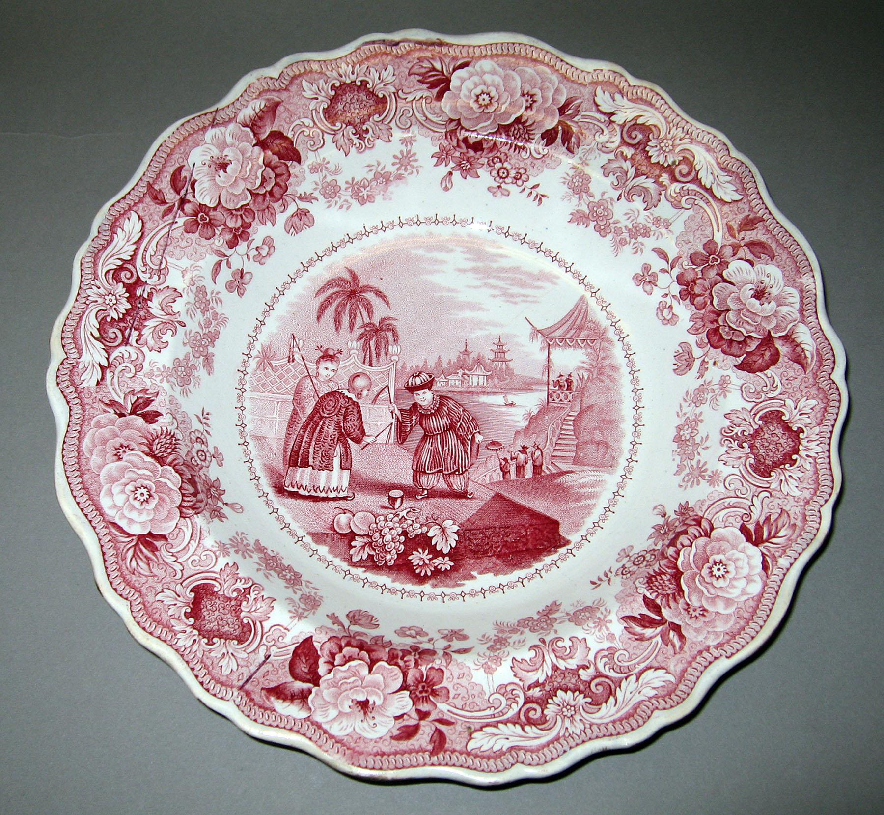 1967.1138.003 White earthenware plate