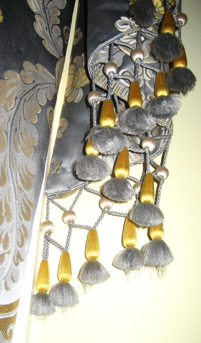1967.1140 fringe detail