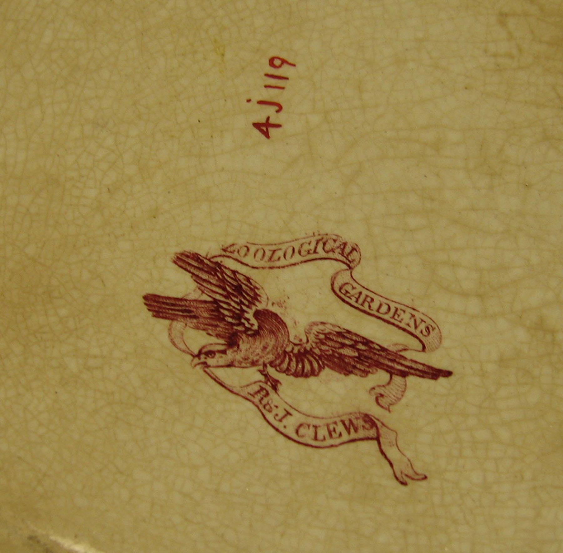 1967.1143 Clews earthenware platter, detail