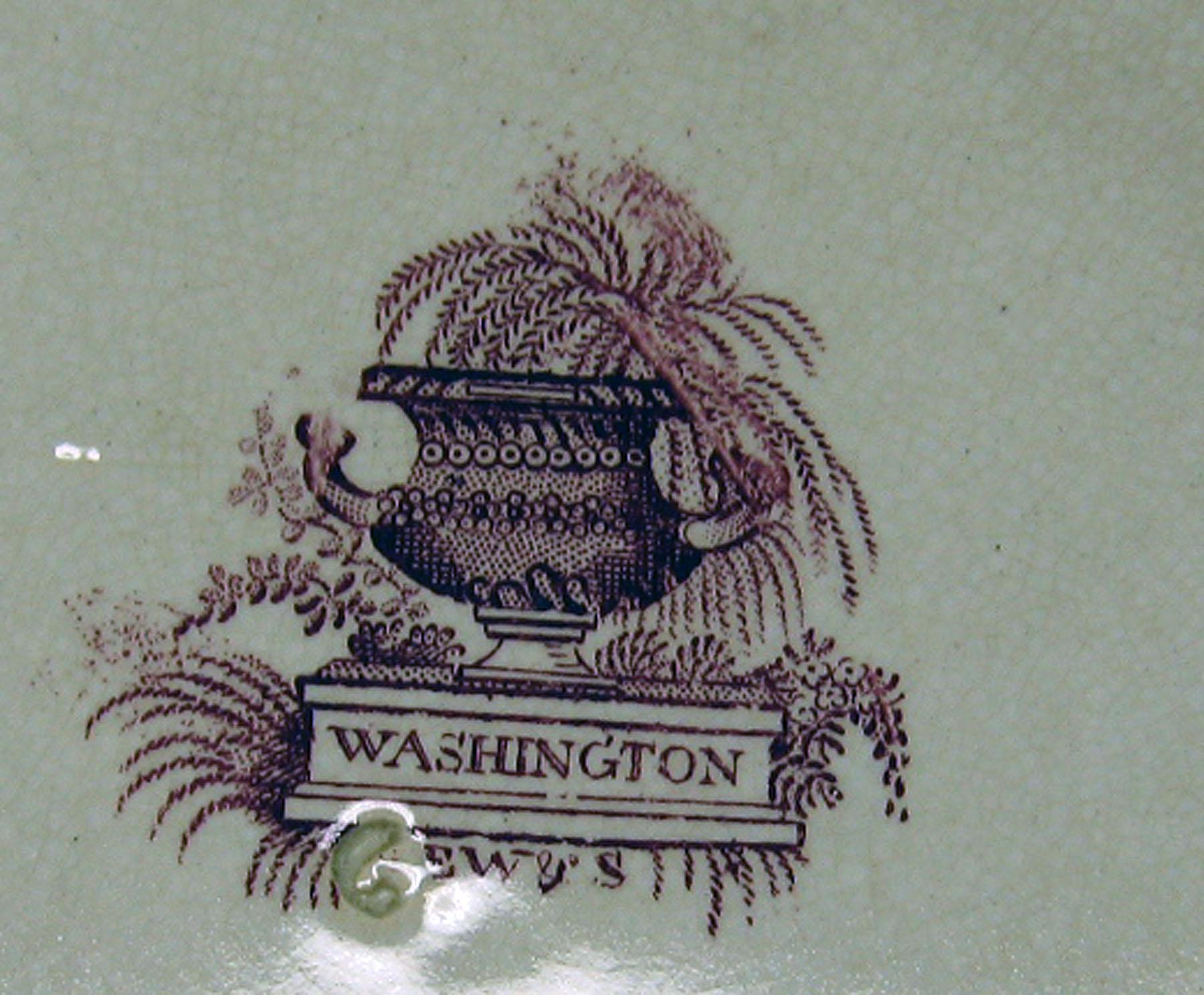 1967.1144.002 Wood earthenware plate, detail