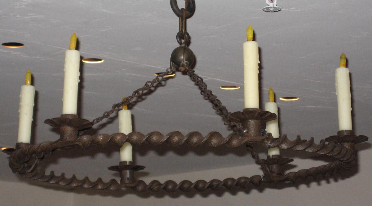 1967.1214.002 Chandelier