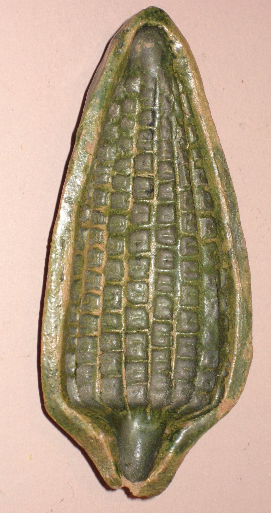 1967.1251 Mold