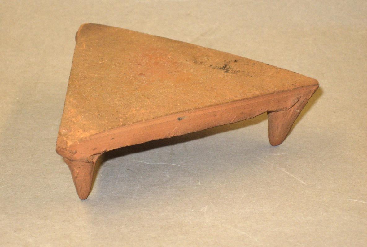 1967.1255.002 Firing Stilt