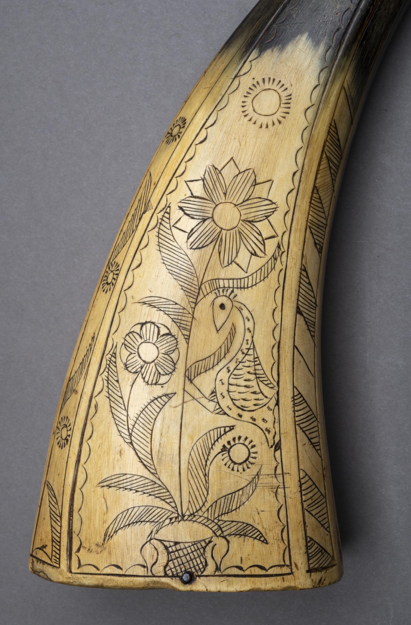 1967.1261 Powder horn, detail 1