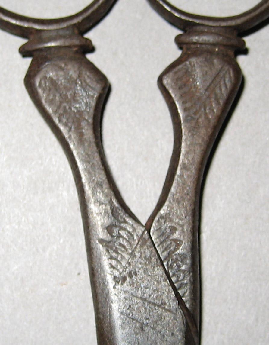 1967.1288 (detail) Scissors