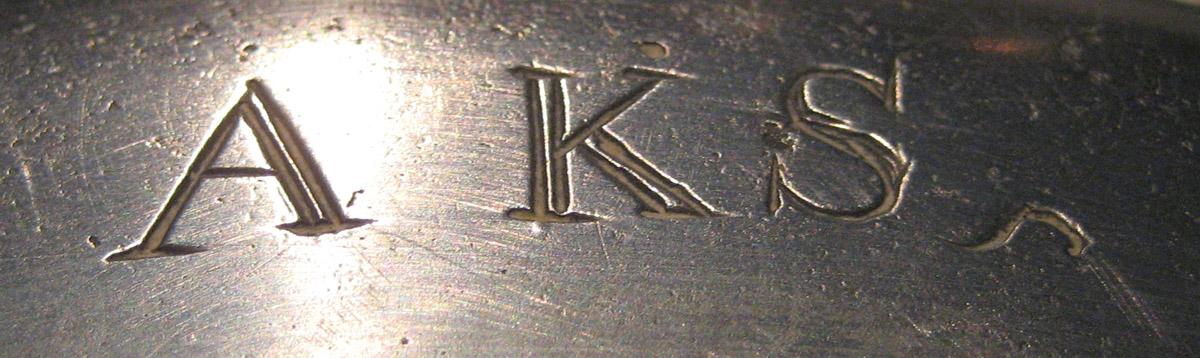 1967.1366 Plate (inscription)